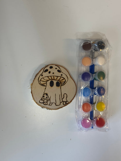 Paint your own Ghost Magnet