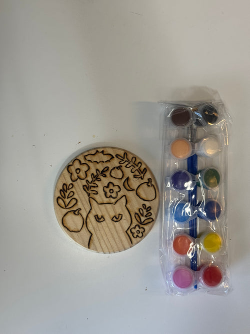 Paint your own Cat Magnet